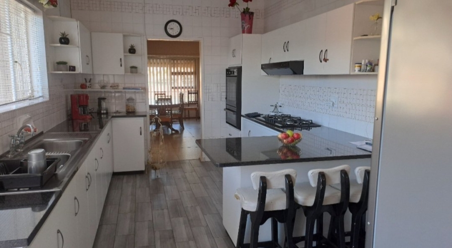 4 Bedroom Property for Sale in Vanes Estate Eastern Cape